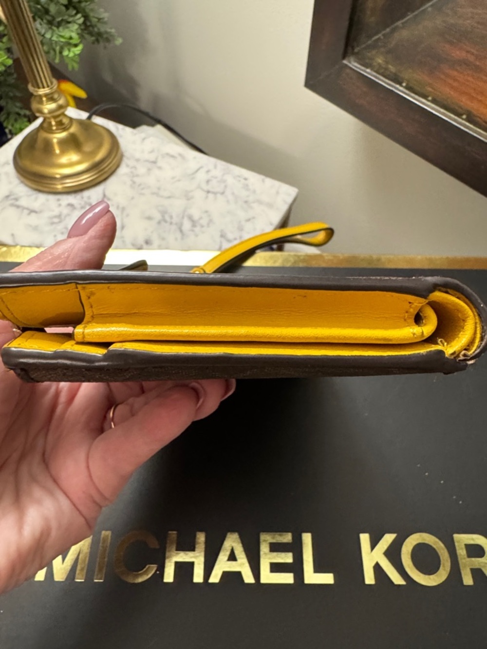 Michael Kors Teagan Long Drop Satchel with Yellow-Trim Wristlet Set NWT - Picture 12 of 14